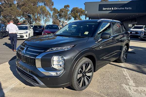 2025 Mitsubishi Outlander Aspire ZM