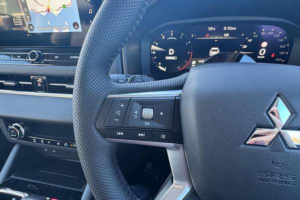 2025 Mitsubishi Outlander Aspire ZM