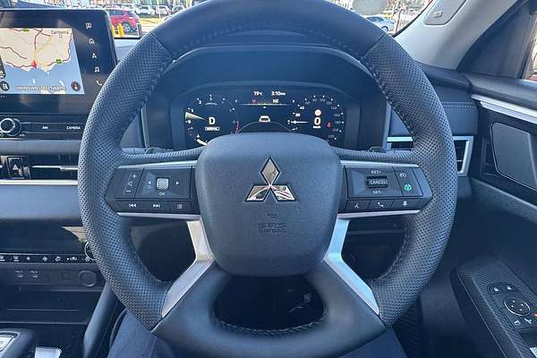 2025 Mitsubishi Outlander Aspire ZM