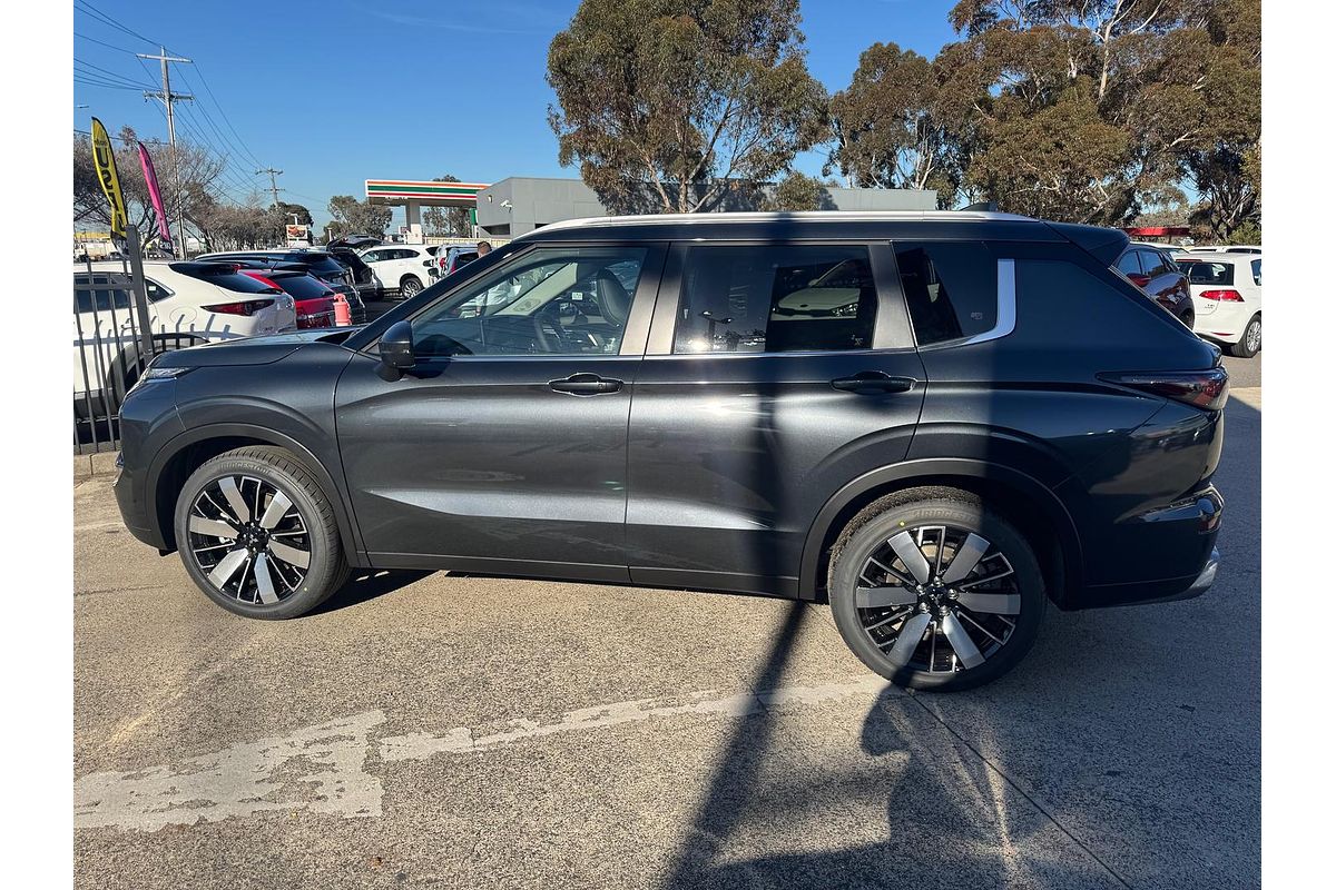 2025 Mitsubishi Outlander Aspire ZM