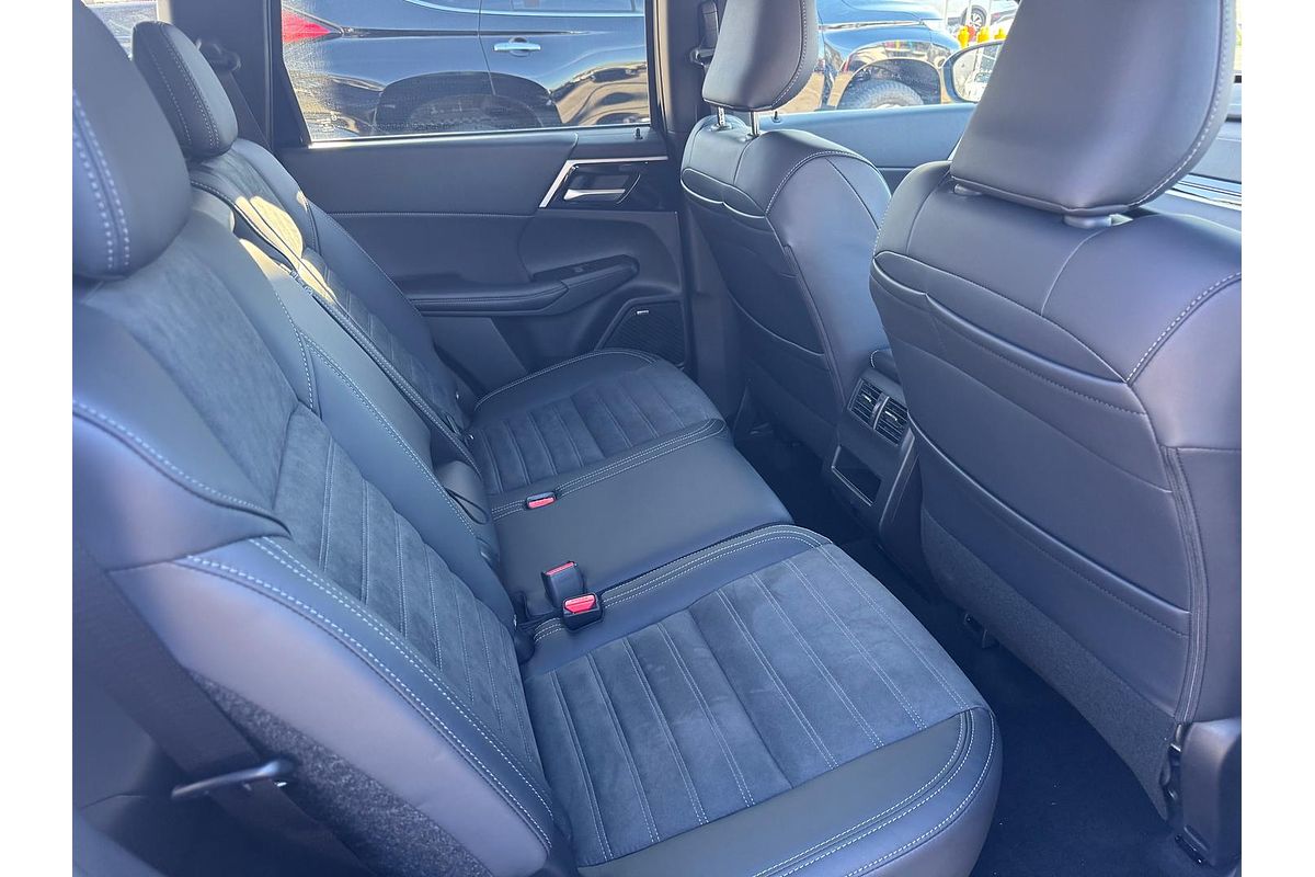 2025 Mitsubishi Outlander Aspire ZM