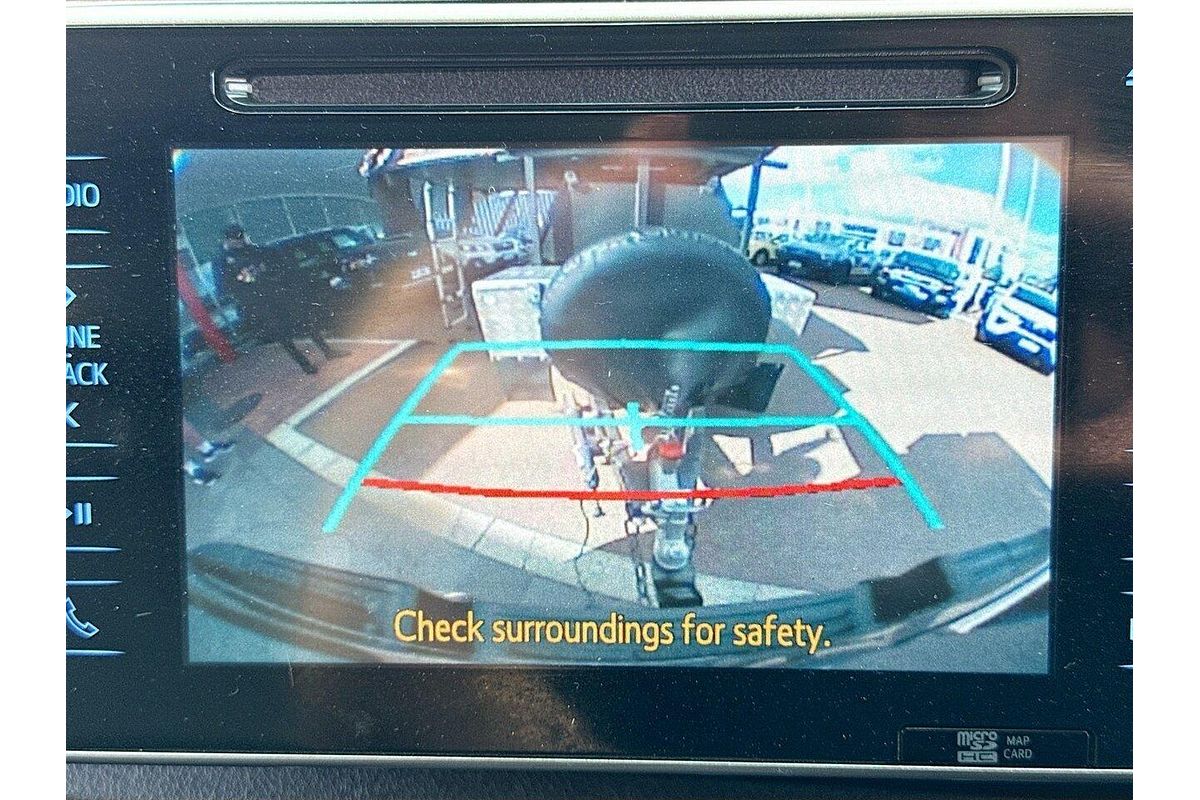 2019 Toyota Hilux SR5 GUN126R 4X4