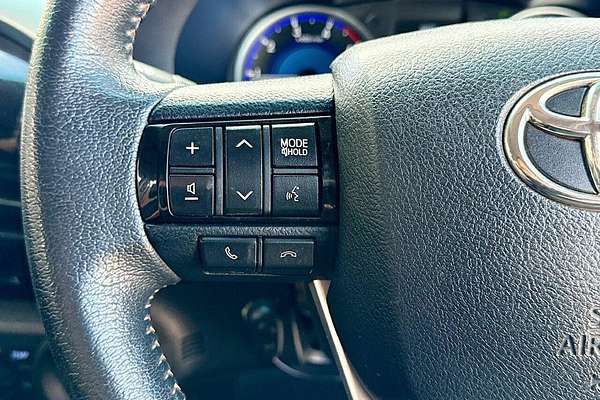 2019 Toyota Hilux SR5 GUN126R 4X4