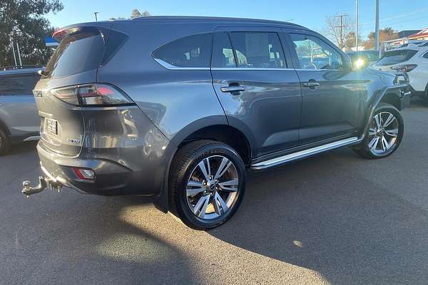 2023 Isuzu MU-X LS-T