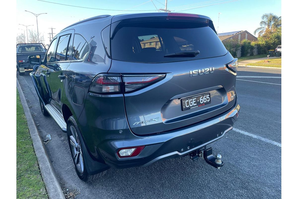 2023 Isuzu MU-X LS-T