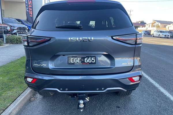 2023 Isuzu MU-X LS-T