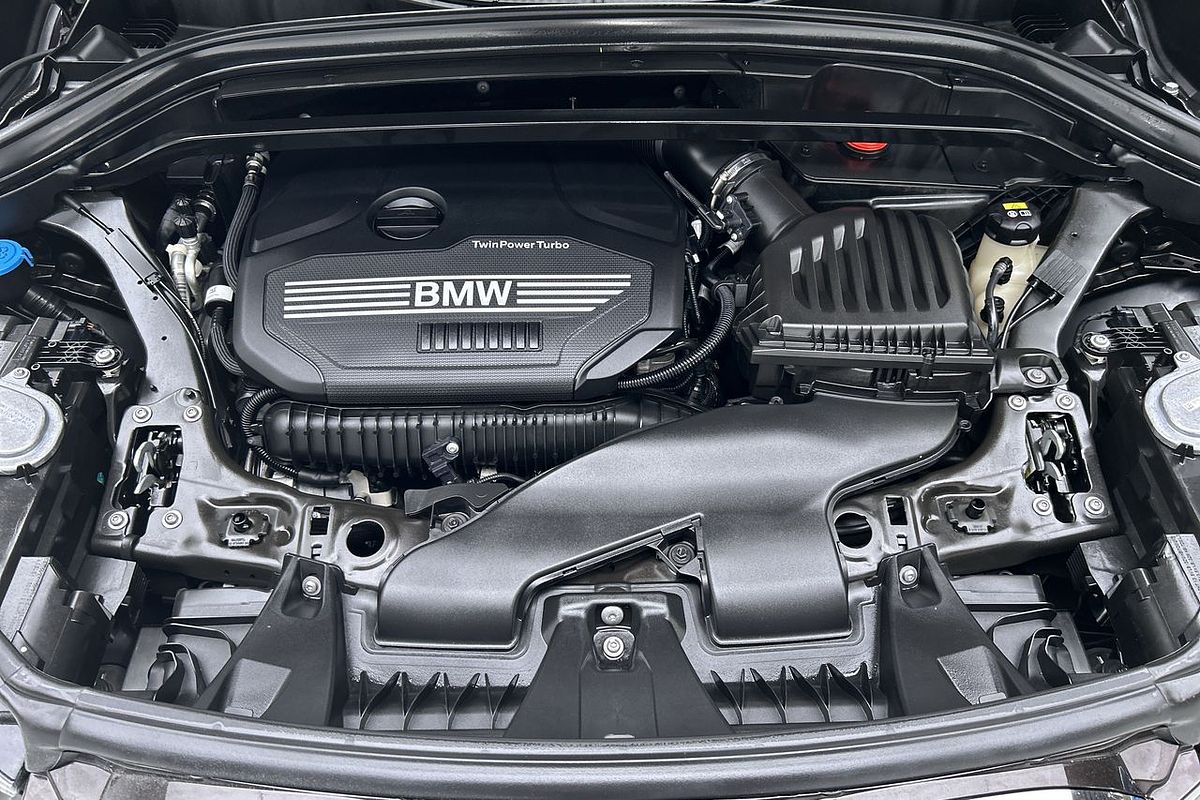2021 BMW X1 sDrive20i F48 LCI