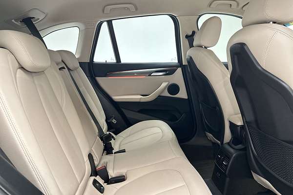 2021 BMW X1 sDrive20i F48 LCI