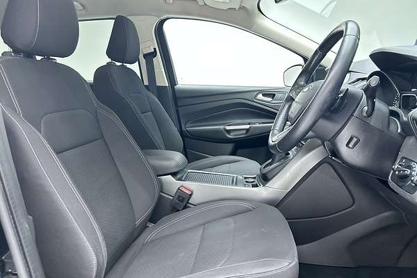 2017 Ford Escape Trend ZG