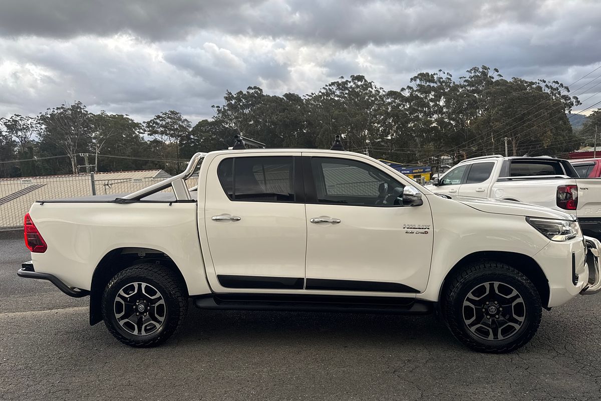 2023 Toyota Hilux SR5 GUN126R 4X4