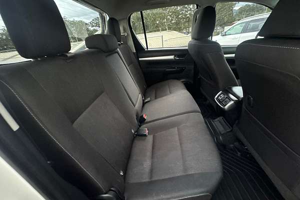 2023 Toyota Hilux SR5 GUN126R 4X4