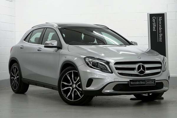 2015 Mercedes-Benz GLA-Class GLA250 X156