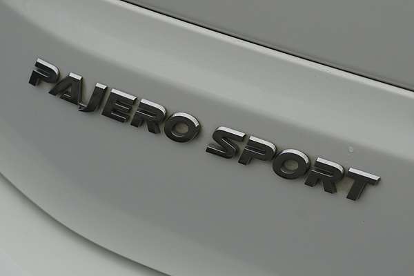 2021 Mitsubishi Pajero Sport Exceed QF