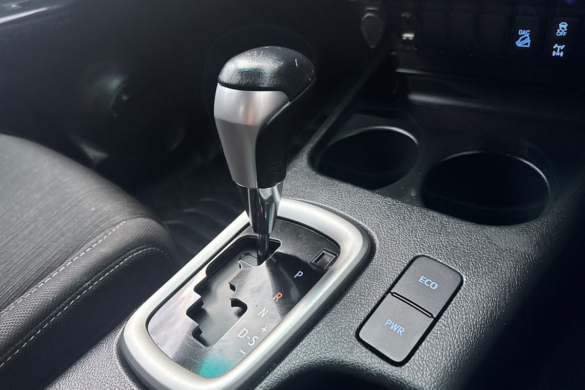 2023 Toyota Hilux SR5 GUN126R 4X4