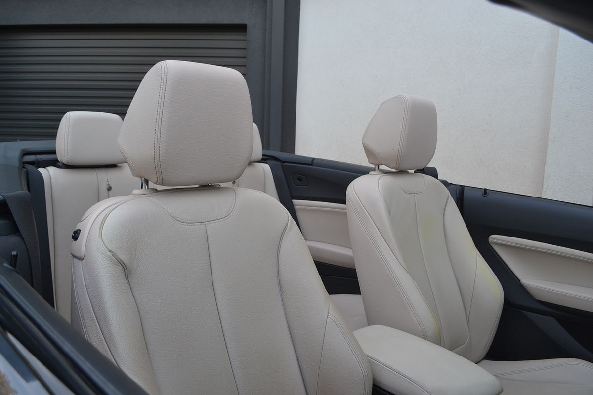 2015 BMW 2 Series 228i Sport Line F23