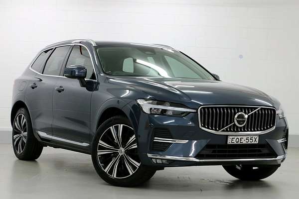 2021 Volvo XC60 B5 Inscription