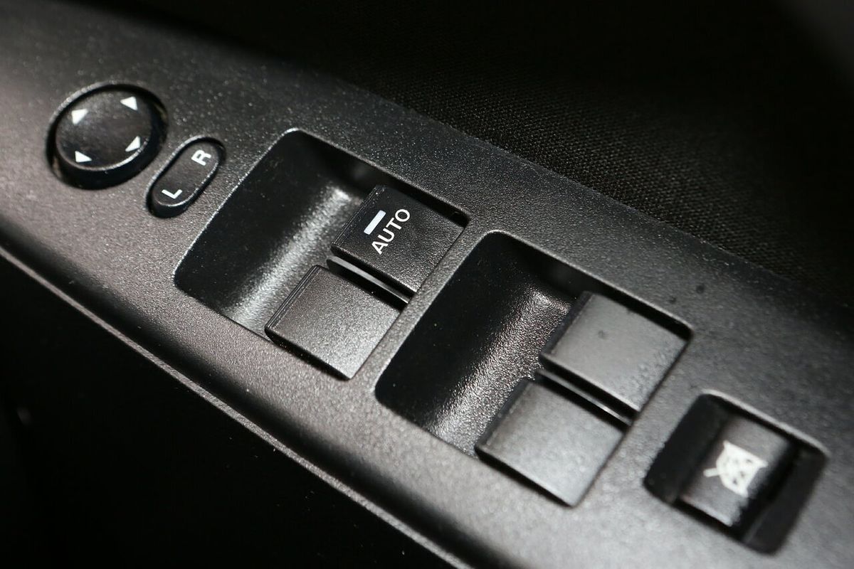 2013 Mazda 3 Neo BL Series 2