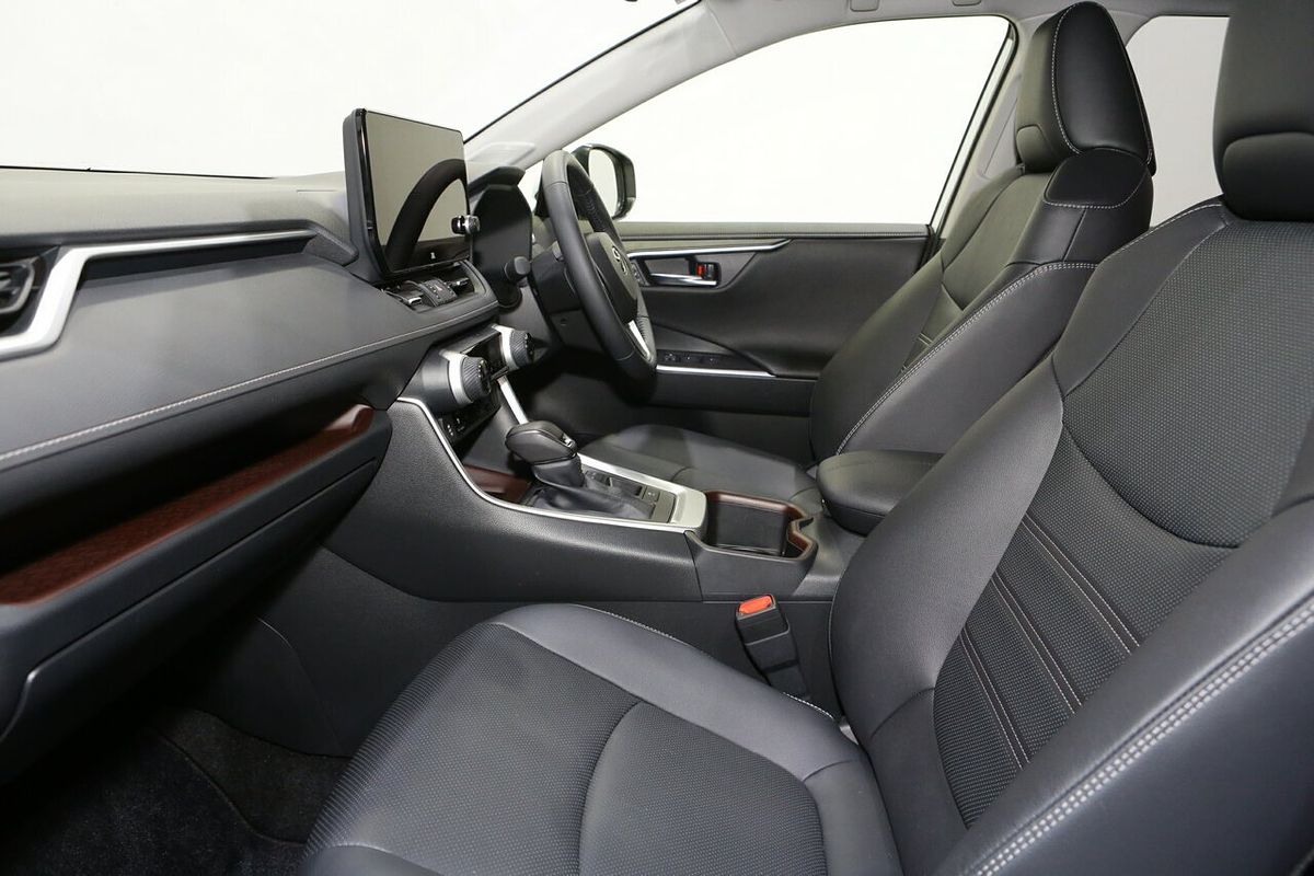 2024 Toyota RAV4 Cruiser AXAH54R