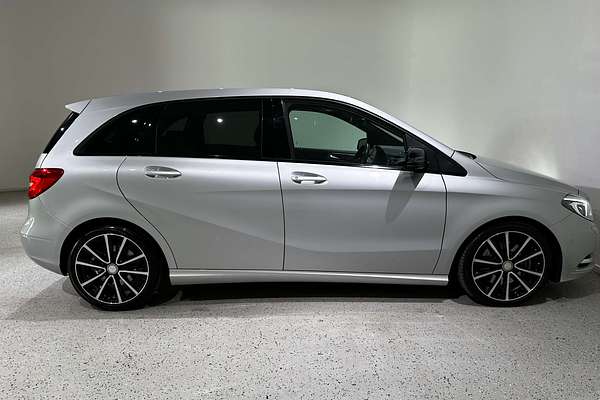 2014 Mercedes-Benz B-Class B250 W246
