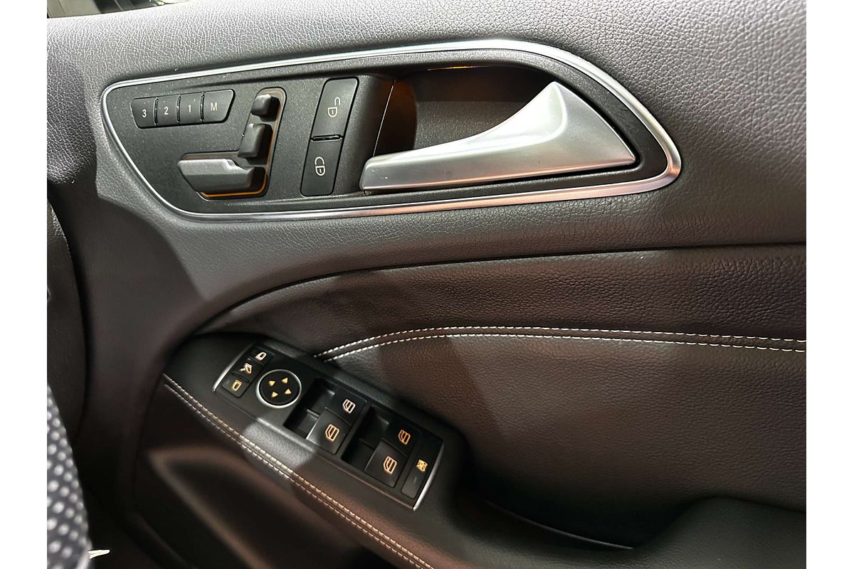 2014 Mercedes-Benz B-Class B250 W246