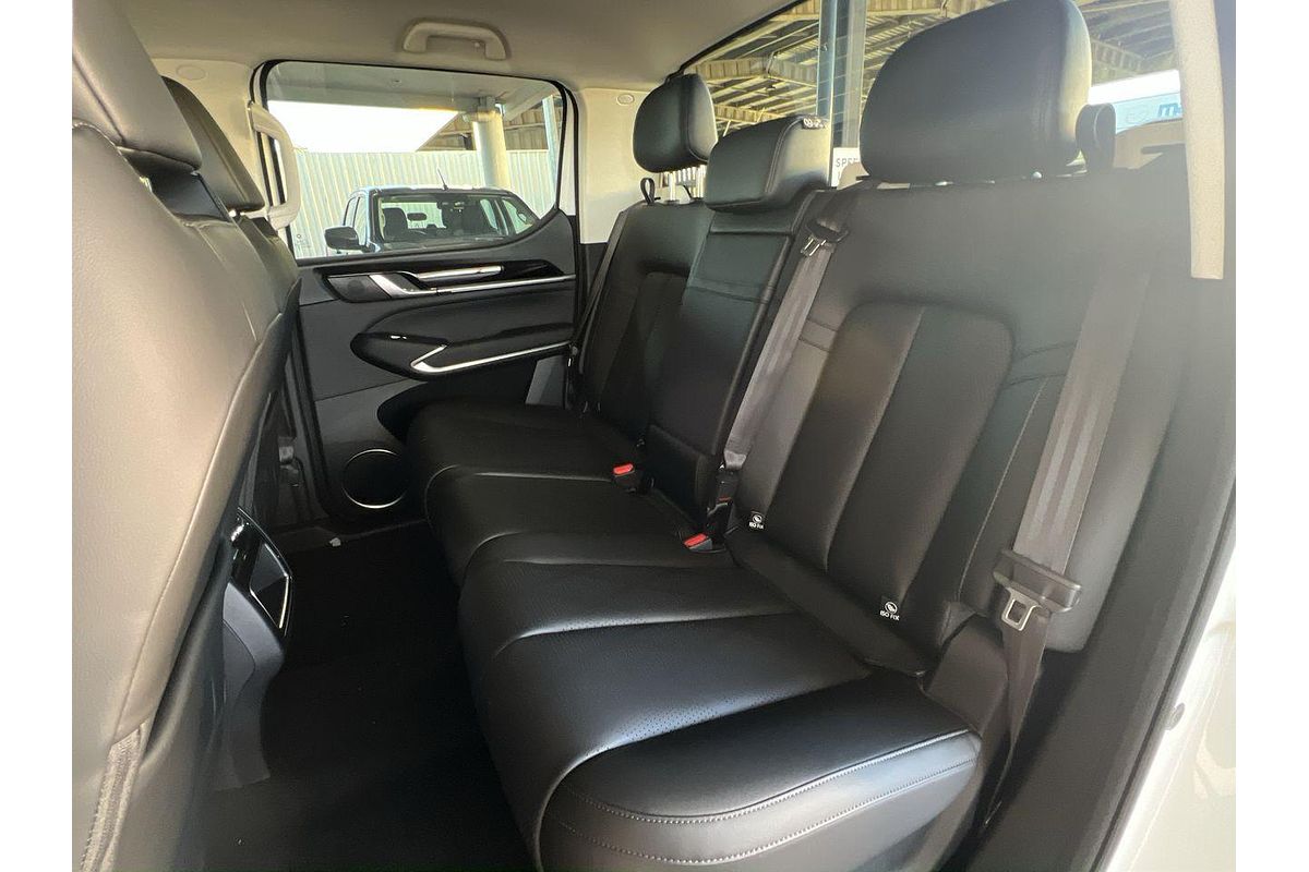 2025 GWM Cannon Alpha Lux PHEV P05 4X4
