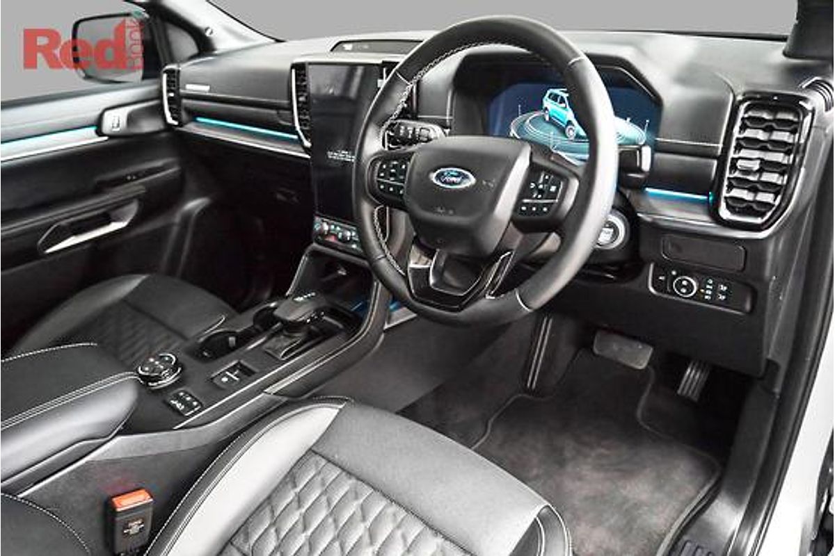 2025 Ford Everest Platinum  3.0L