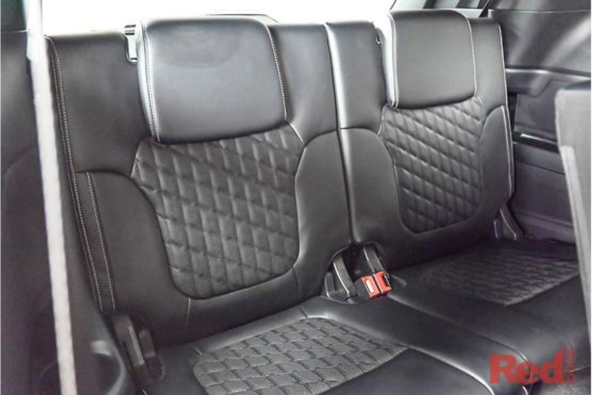 2025 Ford Everest Platinum  3.0L