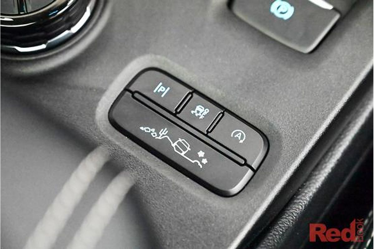 2025 Ford Everest Platinum  3.0L