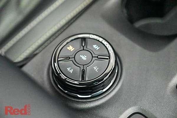 2025 Ford Everest Platinum  3.0L