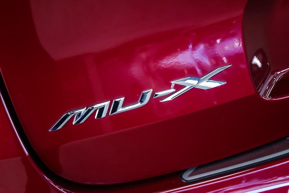2024 Isuzu MU-X LS-U