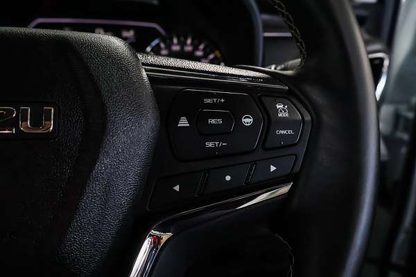 2024 Isuzu MU-X LS-U