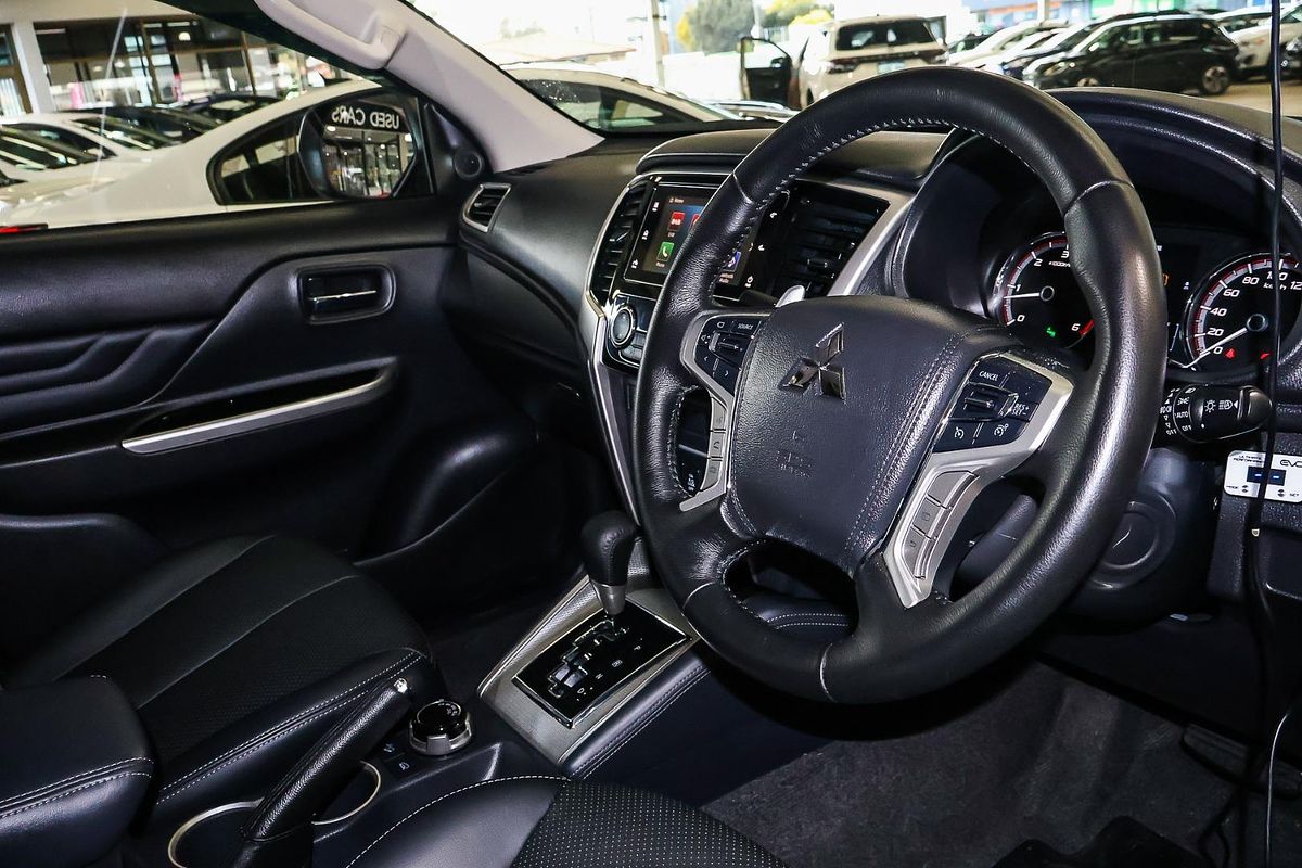 2023 Mitsubishi Triton GSR MR 4X4