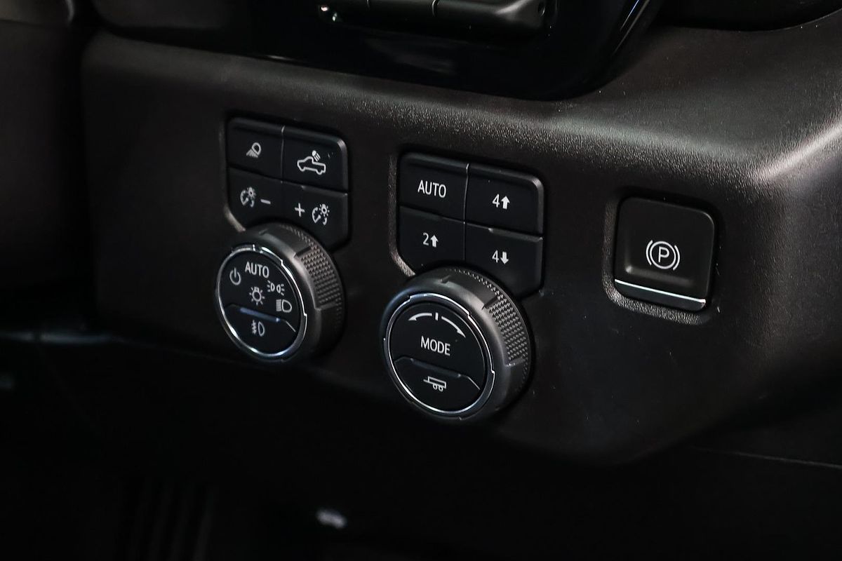 2024 Chevrolet Silverado 1500 LTZ Premium W/Tech Pack T1 4X4