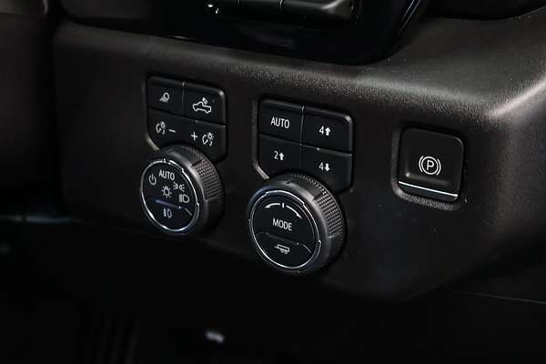 2024 Chevrolet Silverado 1500 LTZ Premium W/Tech Pack T1 4X4