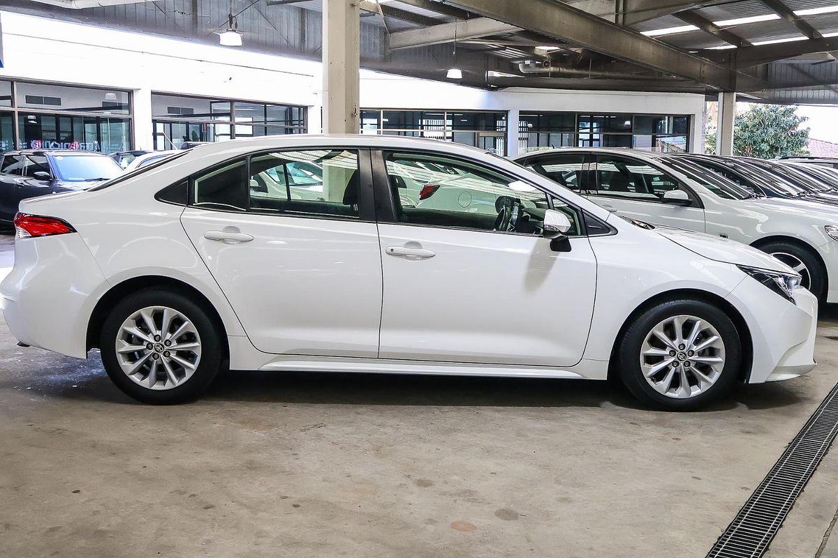 2020 Toyota Corolla Ascent Sport MZEA12R