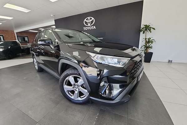 2019 Toyota RAV4 GXL MXAA52R