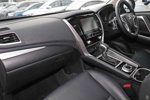 2024 Mitsubishi Pajero Sport Exceed QF