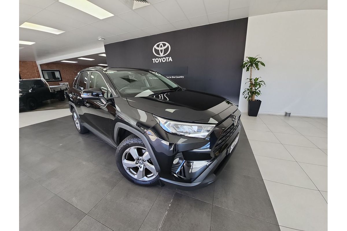 2019 Toyota RAV4 GXL MXAA52R