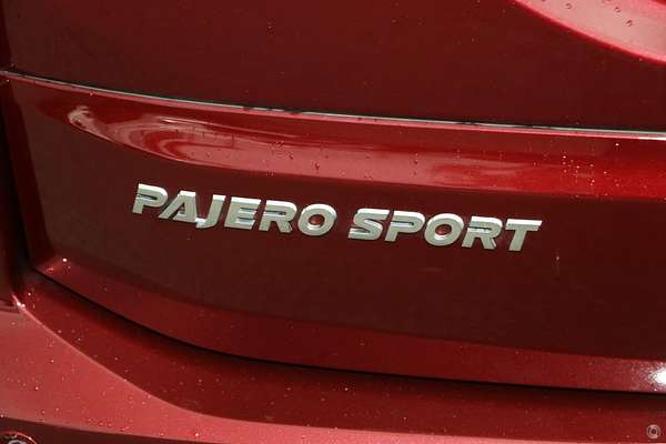 2024 Mitsubishi Pajero Sport Exceed QF
