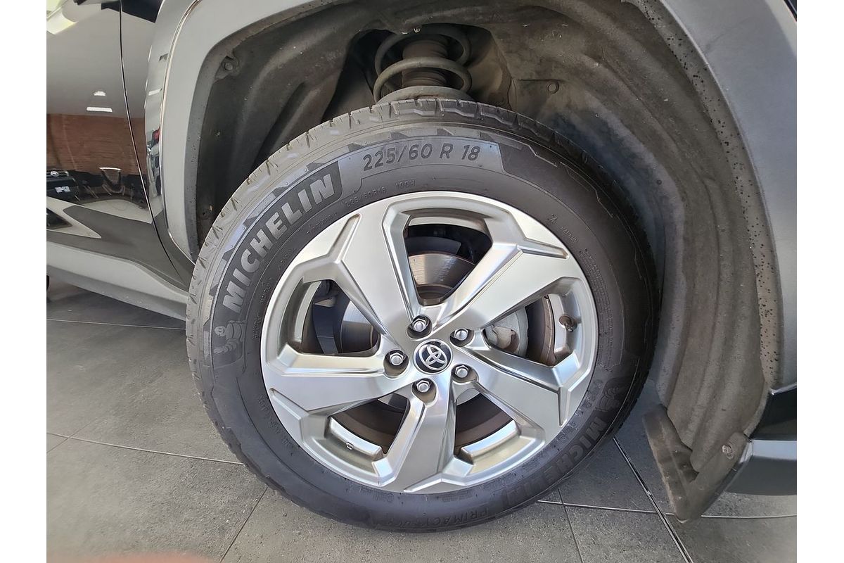 2019 Toyota RAV4 GXL MXAA52R