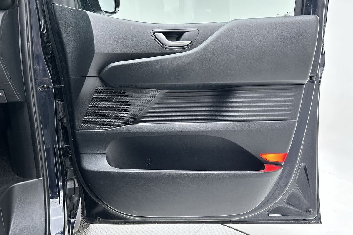 2022 Hyundai STARIA US4.V1