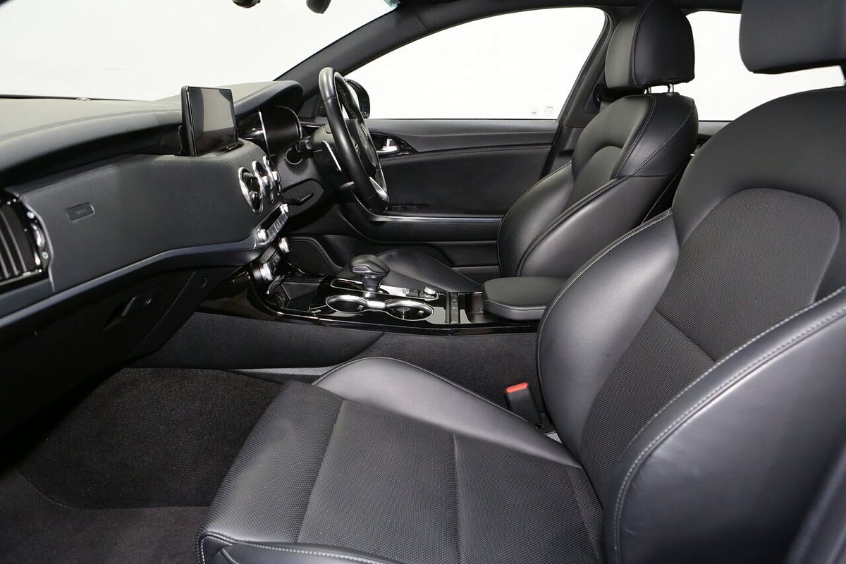 2022 Kia Stinger 330S CK