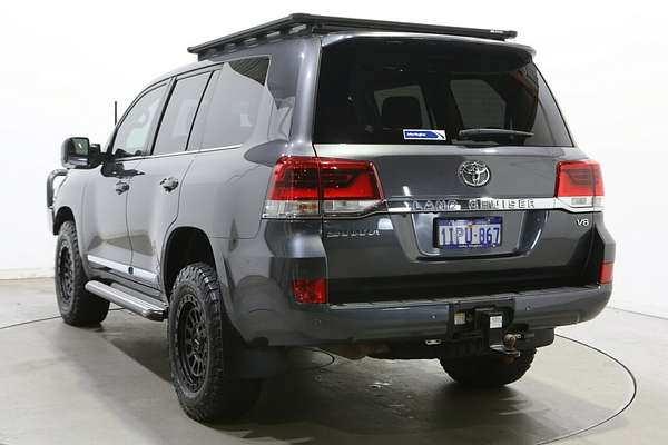 2020 Toyota Landcruiser Sahara VDJ200R
