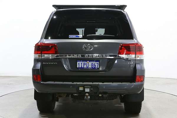2020 Toyota Landcruiser Sahara VDJ200R