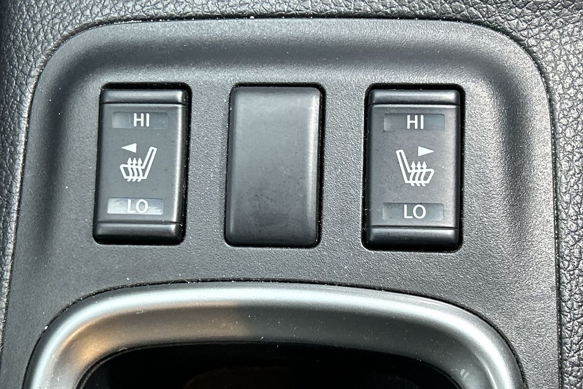 2022 Nissan Navara ST-X D23 Rear Wheel Drive