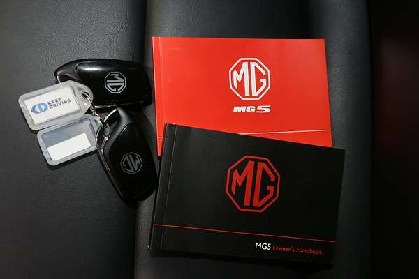 2024 MG MG5 Vibe
