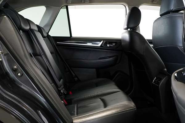 2017 Subaru Outback 2.5i Premium 5GEN
