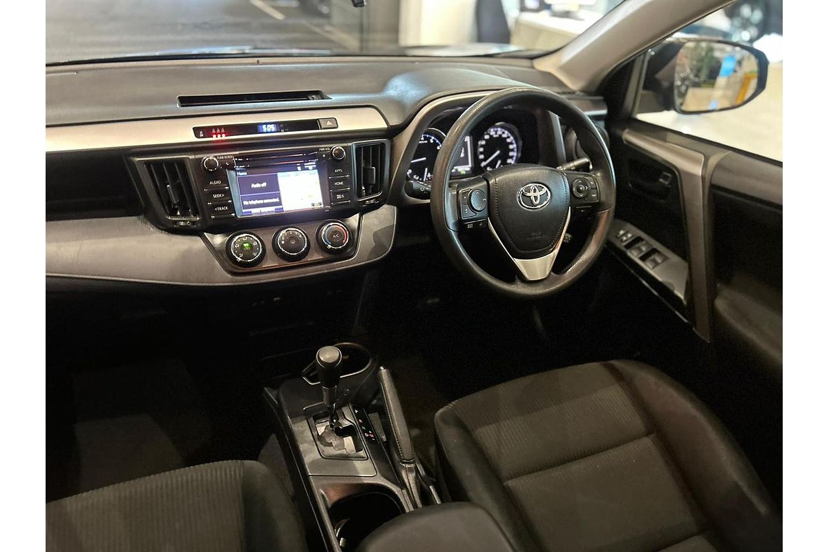 2018 Toyota RAV4 GX ZSA42R