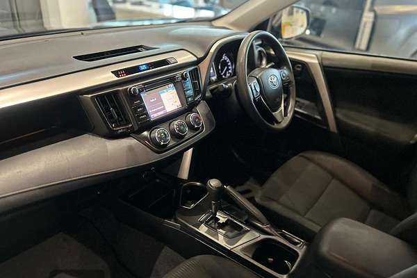 2018 Toyota RAV4 GX ZSA42R