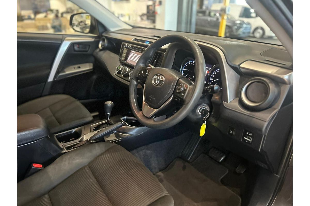 2018 Toyota RAV4 GX ZSA42R